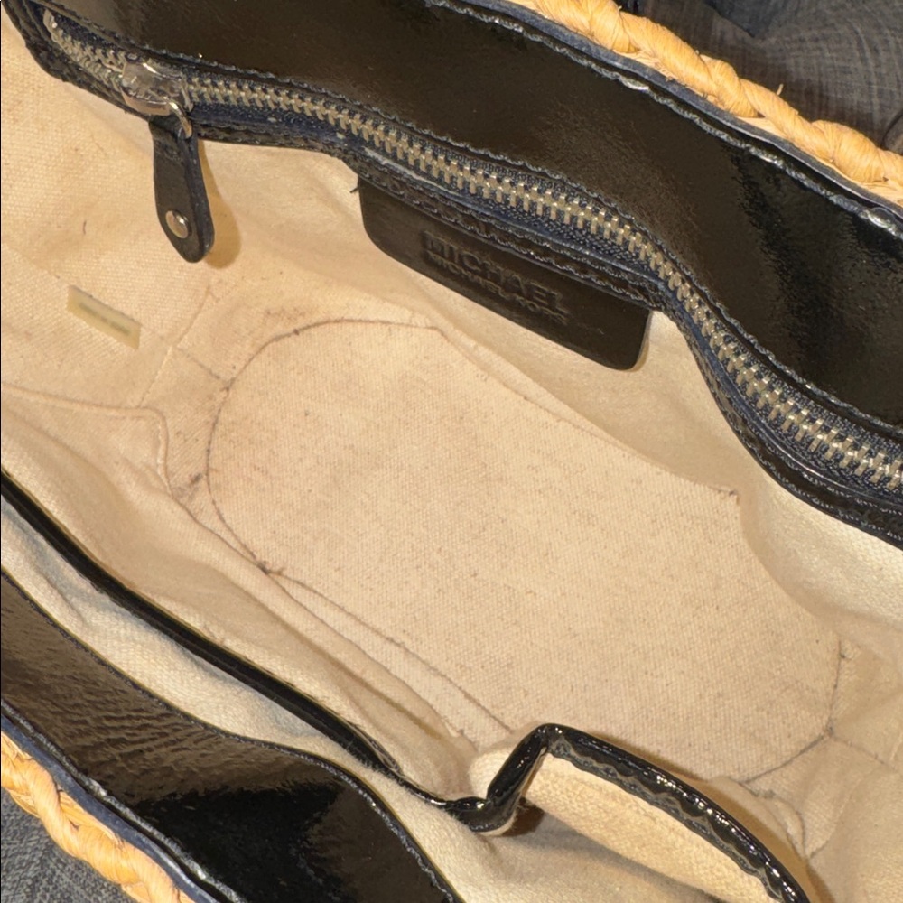 Michael Kors Santorini Natural Straw Tote - Picture 10 of 17